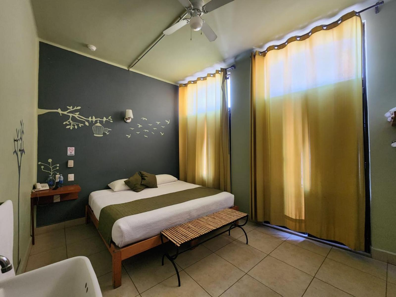 Hotel Plaza 克雷塔罗 外观 照片