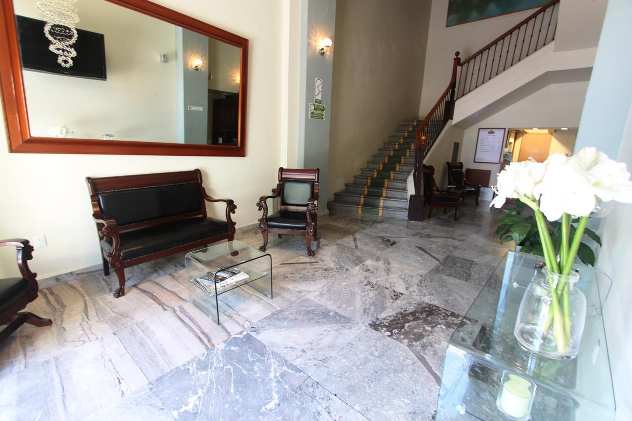 Hotel Plaza 克雷塔罗 外观 照片